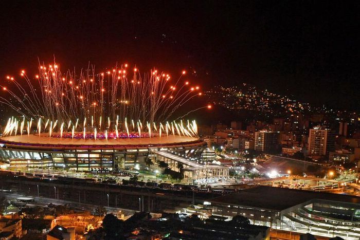 ___5391914___https:______static.pulse.com.gh___webservice___escenic___binary___5391914___2016___8___18___14___olympicstadium-cropped_4cxist63m3nf1vhxg75h1ro3n