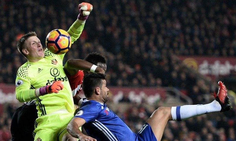 Goalkeeper Jordan Pickford in action for Sunderland