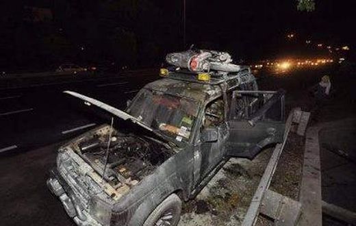 The burnt car