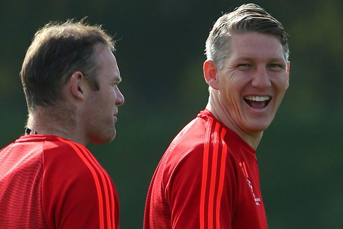 ___5687209___https:______static.pulse.com.gh___webservice___escenic___binary___5687209___2016___11___1___6___wayne-rooney-bastian-schweinsteiger-cropped_1r5dx42rpzadf1essq5zg9ctgw