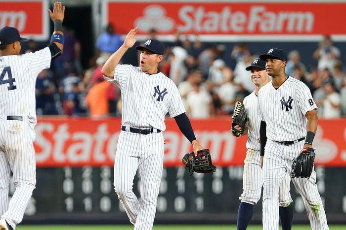 ___5297586___https:______static.pulse.com.gh___webservice___escenic___binary___5297586___2016___7___23___15___newyorkyankees-cropped_1s8gtxr4irb271mdku1r5gzsj9