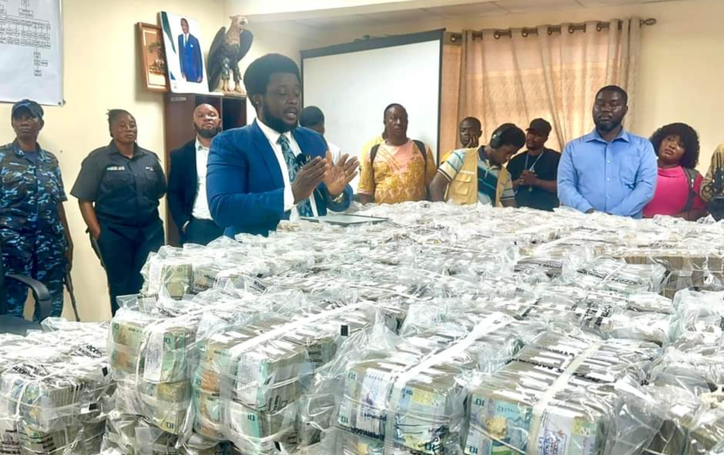 Sierra Leone Anti-Corruption Commission displays $1.5m recovered from ‘corrupt’ banker