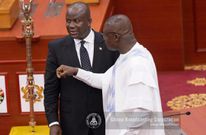 Appiah Stadium kneels, begs Jinapor to resolve dumsor in Ashanti Region (video)