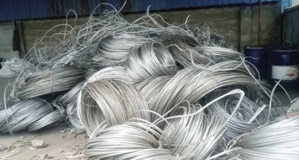 C/R: 2 arrested for transporting alleged ECG missing cables