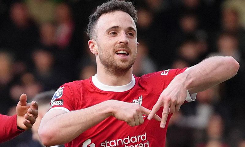 Liverpool FC Star Diogo Jota dies in tragic car crash in Spain at age 28