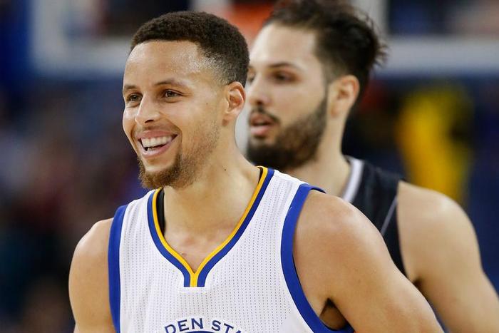 ___4783609___https:______static.pulse.com.gh___webservice___escenic___binary___4783609___2016___3___10___14___stephcurry-cropped_jag58fsin8mj1b091gxrxempw