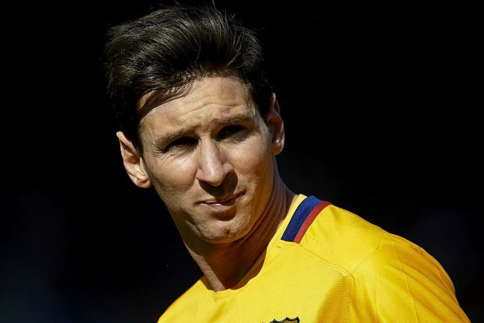 ___4662912___https:______static.pulse.com.gh___webservice___escenic___binary___4662912___2016___2___8___20___lionel-messi-cropped_2nar0nlnqkbc1ed7xg63fnfgw