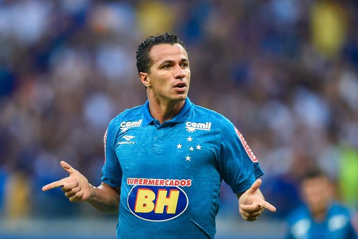 ___4649240___https:______static.pulse.com.gh___webservice___escenic___binary___4649240___2016___2___5___10___leandrodamiao-cropped_63nvz77ss4kz1sj6zz4pvy8u8_2