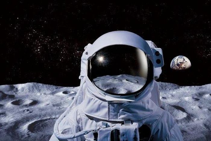 Nigerian astronaut trapped in space for the past 25 years