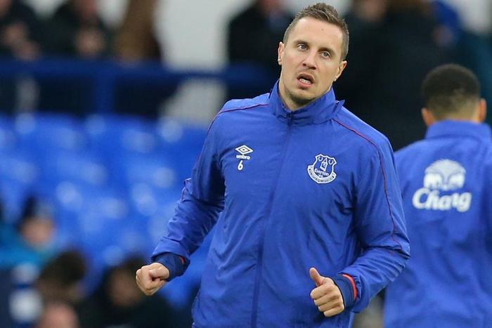 ___4948539___https:______static.pulse.com.gh___webservice___escenic___binary___4948539___2016___4___22___14___phil-jagielka-cropped_12gw5xiwu0rox1i30s4a6945uy_1