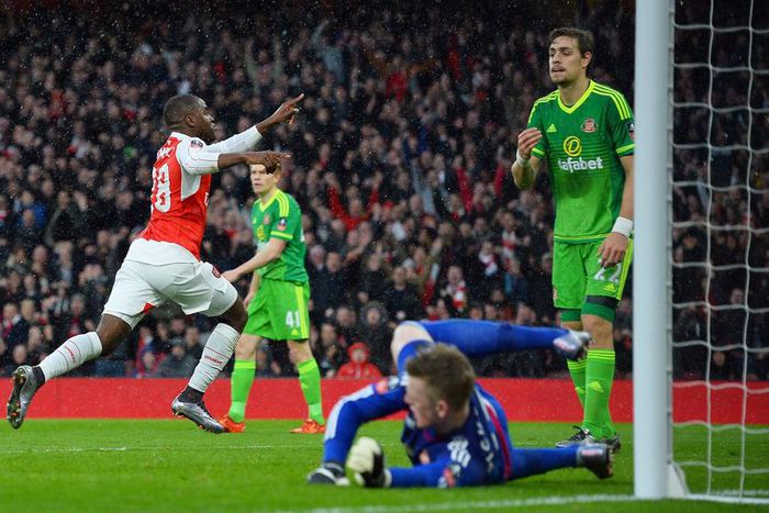 ___4540360___https:______static.pulse.com.gh___webservice___escenic___binary___4540360___2016___1___9___18___joel-campbell-cropped_bwak94hzdu2i1a7go5wqacbtq