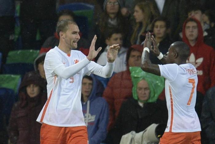 ___4840965___https:______static.pulse.com.gh___webservice___escenic___binary___4840965___2016___3___23___18___bas-dost-quincy-promes-cropped_193ss6z8brg1e1e45aezdj224d_2