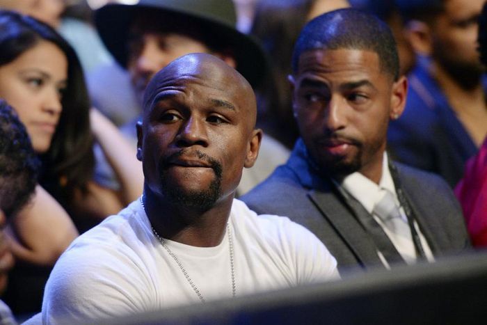 ___4636806___https:______static.pulse.com.gh___webservice___escenic___binary___4636806___2016___2___2___17___floydmayweathercropped_i3ks7mvm0g711l1xoe0zxqu9