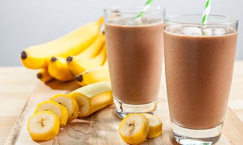 Chocolate banana smoothie