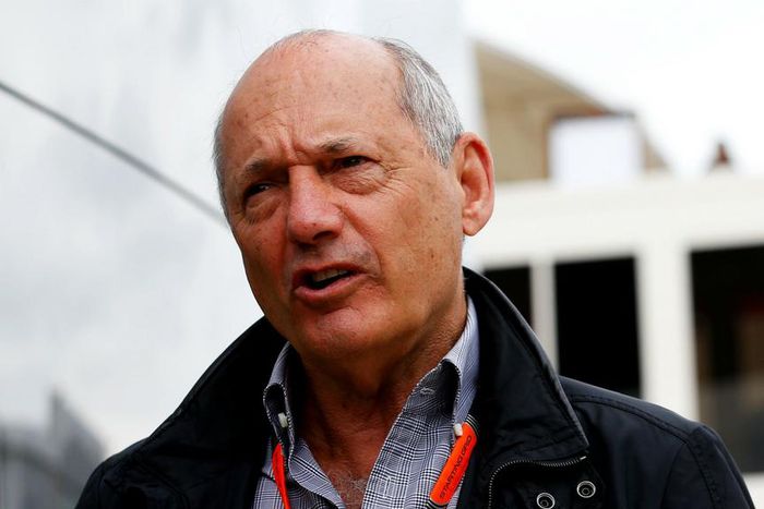 ___4560252___https:______static.pulse.com.gh___webservice___escenic___binary___4560252___2016___1___14___23___rondennis-cropped_16gmpgzws6ylk1rn2myd5x8ver_2