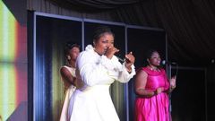 Ohemaa Mercy shakes Kumasi amid heavy downpour