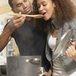 5 kitchen skills men should have to impress his woman