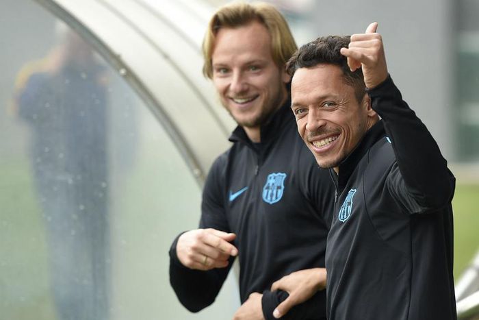 ___4810994___https:______static.pulse.com.gh___webservice___escenic___binary___4810994___2016___3___16___17___adriano-cropped_1x7y8ivlihkrs1m4vtust8eh0f_2