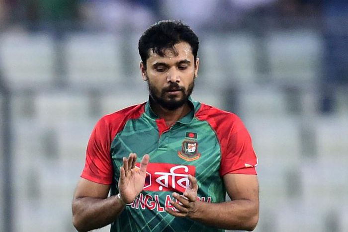 ___4558211___https:______static.pulse.com.gh___webservice___escenic___binary___4558211___2016___1___14___17___mashrafemortaza-cropped_l8rurz710xnz1jqrdcyz04us2