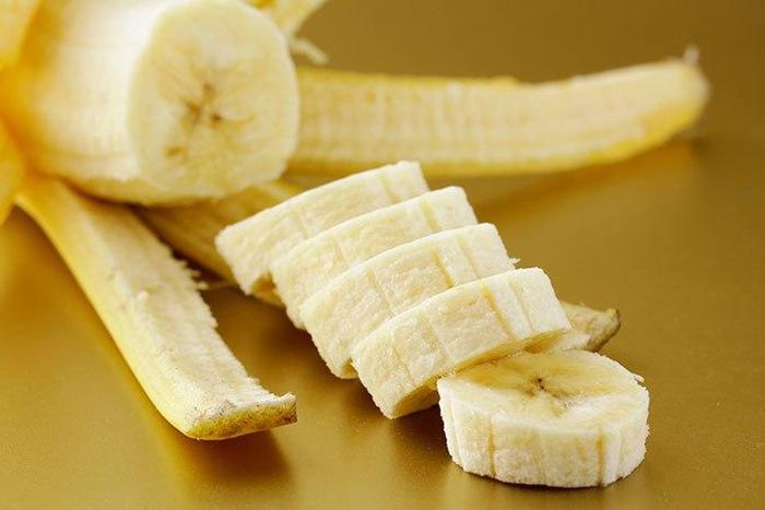 ___4652016___https:______static.pulse.com.gh___webservice___escenic___binary___4652016___2016___2___5___14___Banana-Face-Pack1_1