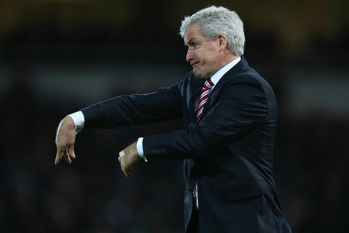 ___4514741___https:______static.pulse.com.gh___webservice___escenic___binary___4514741___2016___1___2___8___markhughes-cropped_1hfm7xq3fib4l122yj0ystux63