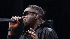 Sarkodie on stage