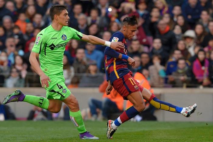 ___4810407___https:______static.pulse.com.gh___webservice___escenic___binary___4810407___2016___3___16___16___neymar-cropped_1mwf657xx2ea01xiraij7fegjd_2