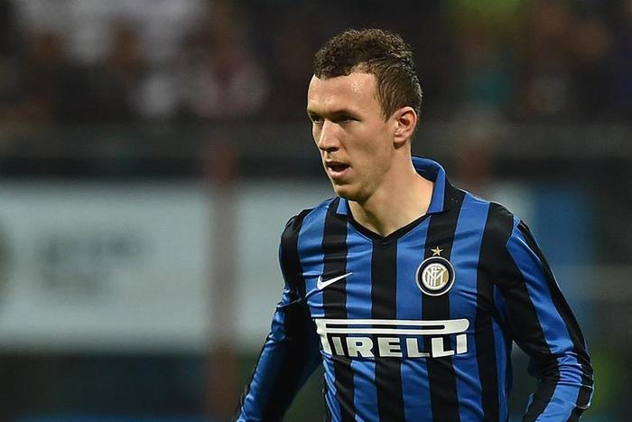 ___4974178___https:______static.pulse.com.gh___webservice___escenic___binary___4974178___2016___4___29___8___ivanperisic-cropped_1ty5hon4p0sts15keos8yfp76w