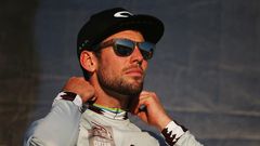 ___4744149___https:______static.pulse.com.gh___webservice___escenic___binary___4744149___2016___2___29___21___markcavendish-cropped_fv9fpaij7gf1cwlqkxyjba8z