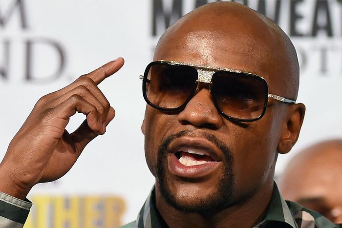 ___4695166___https:______static.pulse.com.gh___webservice___escenic___binary___4695166___2016___2___17___7___floyd-mayweather-cropped_1hnhrvjlnqiuu1khc51xuq6yjv