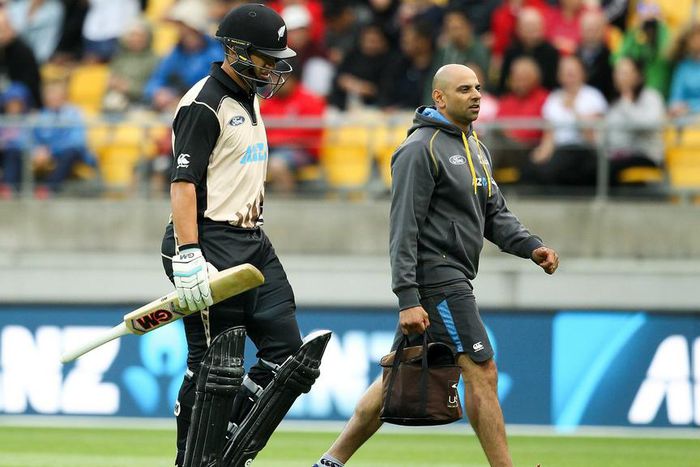 ___4596119___https:______static.pulse.com.gh___webservice___escenic___binary___4596119___2016___1___23___6___rosstaylor-cropped_r9bwycav4gn1s6l6hnxrhghz