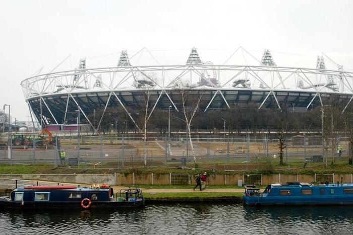 ___4918639___https:______static.pulse.com.gh___webservice___escenic___binary___4918639___2016___4___14___16___london-olympic-stadium-cropped_9nj4sx6w0zy914uh8iocia7pv