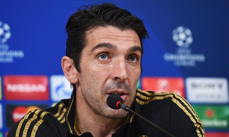 ___4717006___https:______static.pulse.com.gh___webservice___escenic___binary___4717006___2016___3___15___23___gianluigibuffon-cropped_u8rv85sribph1bm1kqrvnptfg_2