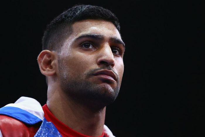 ___4640548___https:______static.pulse.com.gh___webservice___escenic___binary___4640548___2016___2___3___12___amirkhancropped_mr4f0usax5041r6xyei5y8tu5