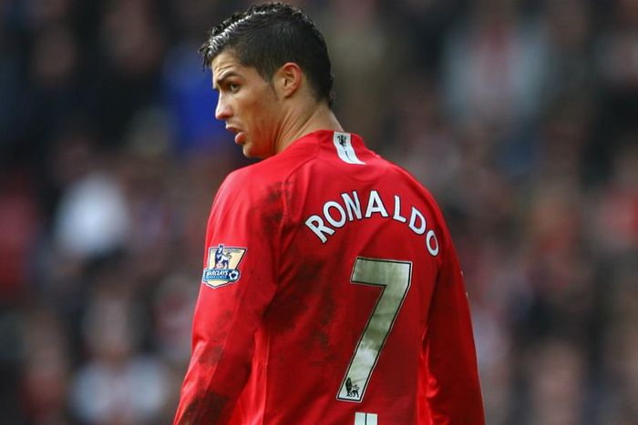 ___4547497___https:______static.pulse.com.gh___webservice___escenic___binary___4547497___2016___1___12___12___cristianoronaldo-cropped_161d2nu40fm3v1o6u7c1l0gyjt_2