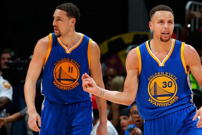 ___4823494___https:______static.pulse.com.gh___webservice___escenic___binary___4823494___2016___3___19___13___stephencurryklaythompson-cropped_otqlbvibeuw11c72mw1xahpn1