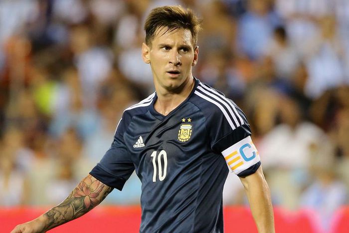 ___4554410___https:______static.pulse.com.gh___webservice___escenic___binary___4554410___2016___1___13___17___lionelmessi-cropped_jtoijxcikwoa13dfw938h27se