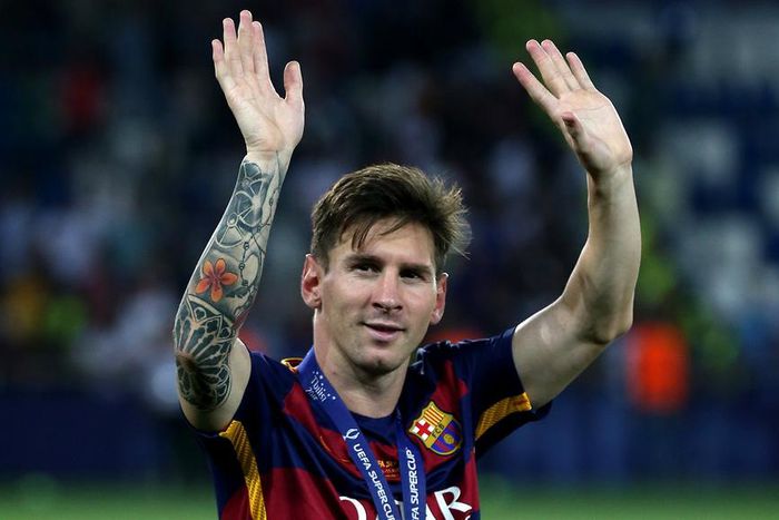 ___4417441___https:______static.pulse.com.gh___webservice___escenic___binary___4417441___2016___1___11___20___lionel-messi-cropped_1r0tm9l7a0kbo141h3ghfzqycd_2