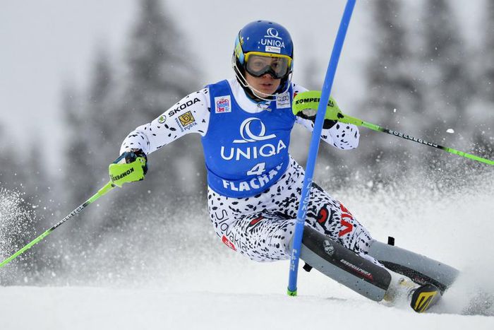 ___4564836___https:______static.pulse.com.gh___webservice___escenic___binary___4564836___2016___1___16___1___veronika-velez-zuzulova-cropped_i00bjbtigql31cxtvkk8apz6u