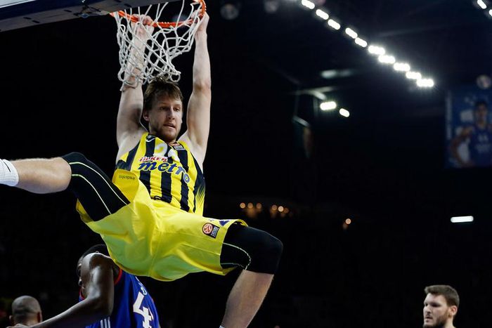 ___4654004___https:______static.pulse.com.gh___webservice___escenic___binary___4654004___2016___2___6___5___janvesely-cropped_12h1u2lgr36aj1npnn1sdngl56_2