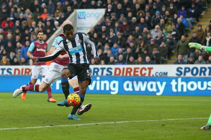 ___4566369___https:______static.pulse.com.gh___webservice___escenic___binary___4566369___2016___1___16___19___georginio-wijnaldum_1qprroxfr7wp31bqp7tx73bgp3_1