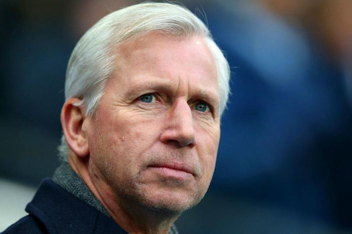 ___4566436___https:______static.pulse.com.gh___webservice___escenic___binary___4566436___2016___1___16___20___alan-pardew_tgrbjs03w46g1aq72nkrhjwfp