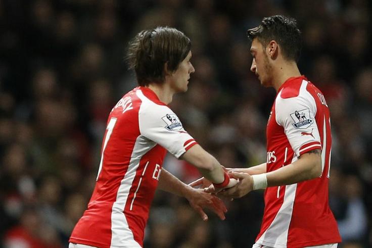 ___4667264___https:______static.pulse.com.gh___webservice___escenic___binary___4667264___2016___2___9___23___rosicky-ozil-cropped_w6q6vuwbx7r1xkoc0qbvph6c_1