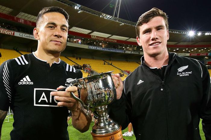 ___4628178___https:______static.pulse.com.gh___webservice___escenic___binary___4628178___2016___1___31___19___sonnybillwilliams-cropped_1cxw6psxv9dgk16gdgxpaiwa4s