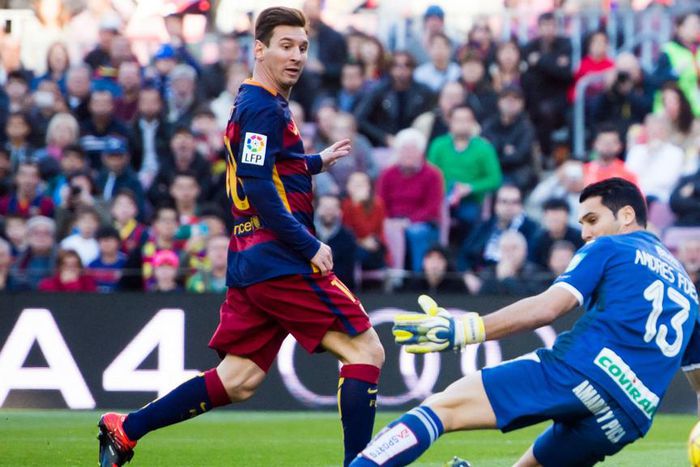 ___4540362___https:______static.pulse.com.gh___webservice___escenic___binary___4540362___2016___1___9___18___lionelmessiandresfernandez-cropped_y8uuj1p2ebxm1mizmj0fri7u5