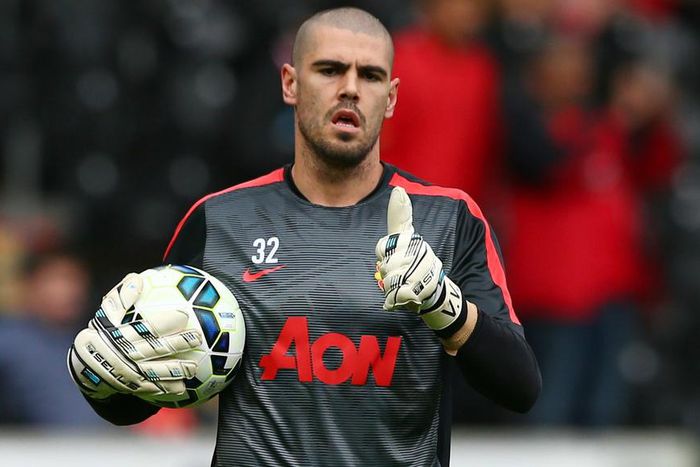 ___4587418___https:______static.pulse.com.gh___webservice___escenic___binary___4587418___2016___1___21___15___victor-valdes-cropped_f90ev3x150kn18lh3dcihrk48