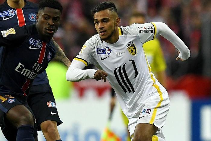 ___4960299___https:______static.pulse.com.gh___webservice___escenic___binary___4960299___2016___4___26___9___sofiane-boufal-cropped_f2i74pvdj9dn1v3yghnns5j4q