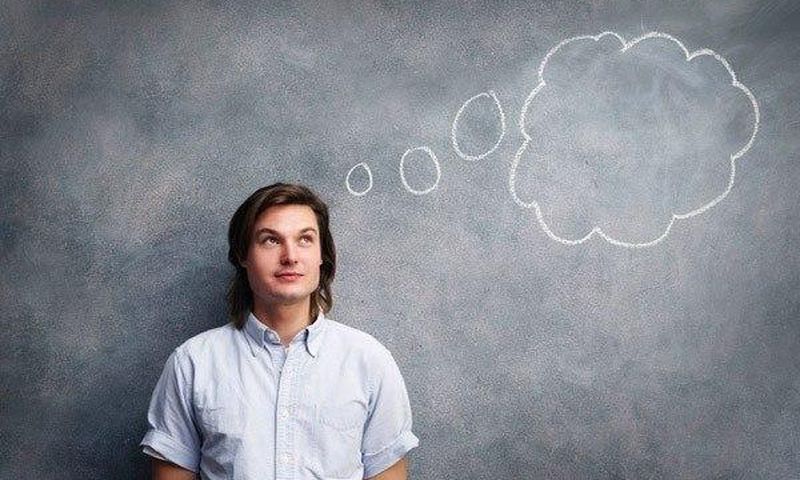There are numerous ideas you can work on and start from your hostel room