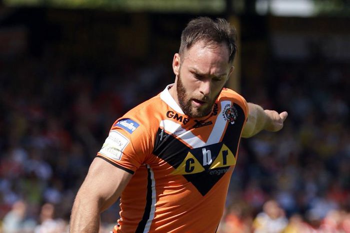 ___4876125___https:______static.pulse.com.gh___webservice___escenic___binary___4876125___2016___4___3___22___luke-gale-cropped_1qykkdn13s7w5zugvdk2r6f87