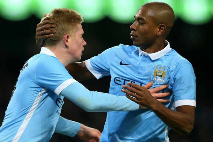 ___4615079___https:______static.pulse.com.gh___webservice___escenic___binary___4615079___2016___1___28___3___kevin-de-bruyne-fernandinho-cropped_waavaf06keyf13kz2mflz6ujq